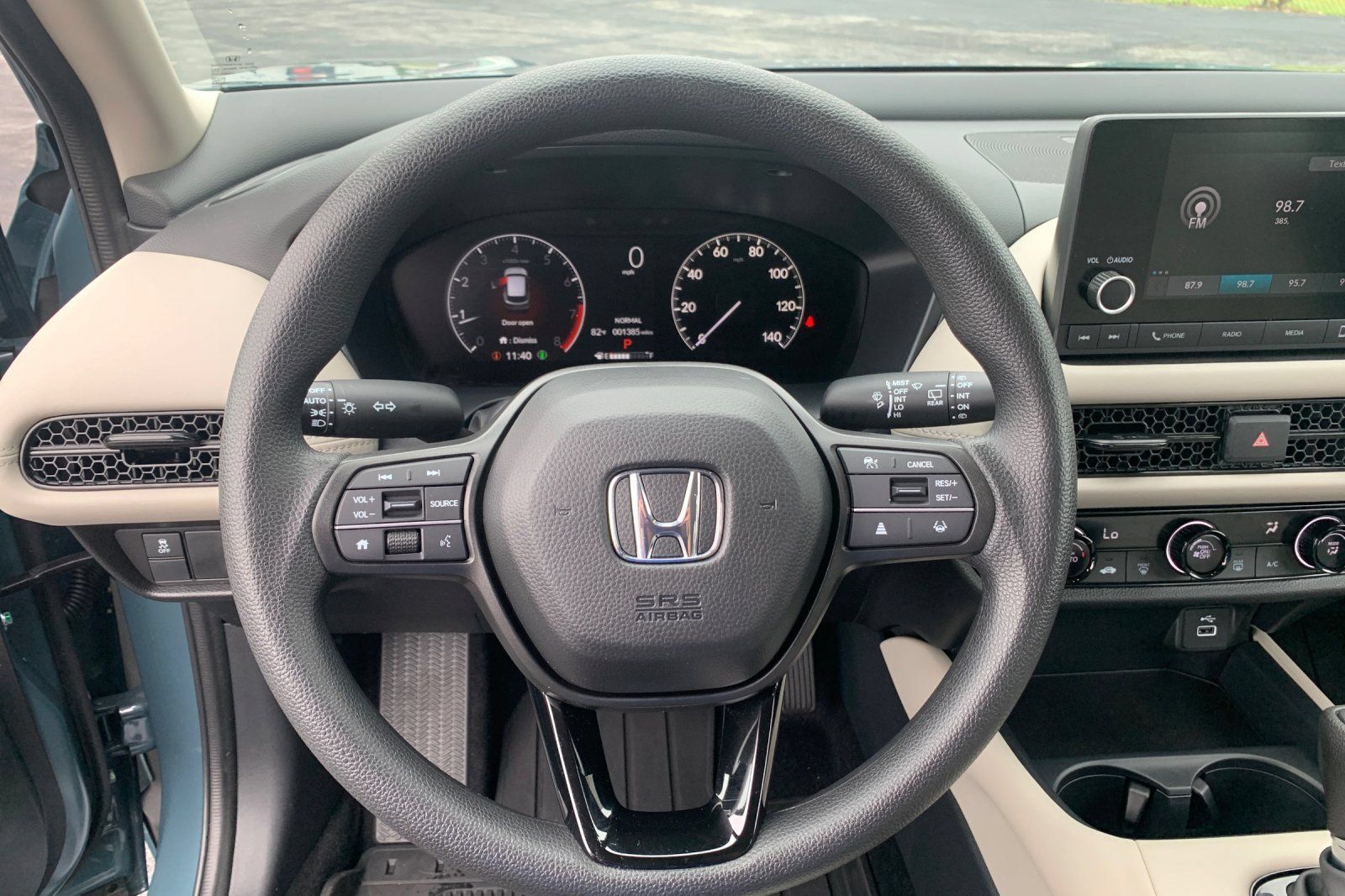 Used 2025 Honda HR-V LX image 28