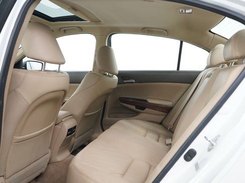 Used 2010 Honda Accord EX-L image 16