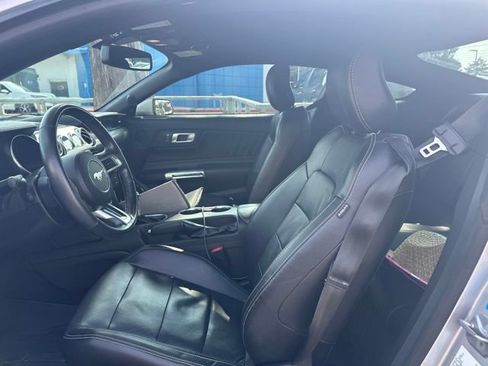 Used 2018 Ford Mustang Premium w/ Ecoboost Performance Package RWD image 9