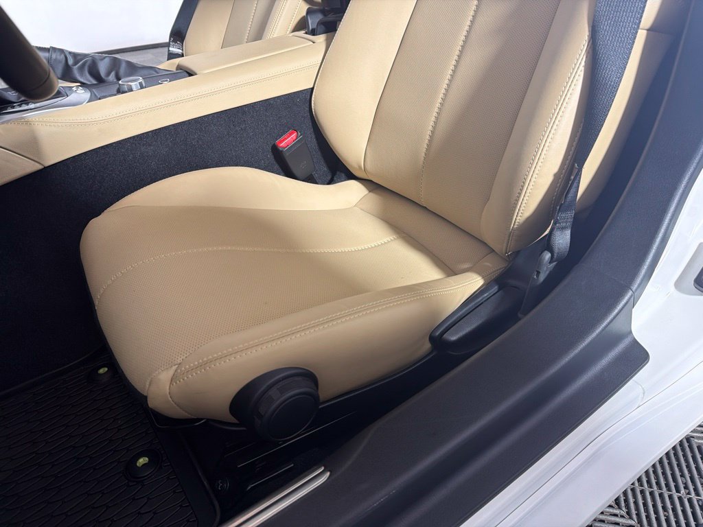 Certified 2025 MAZDA MX-5 Miata RF Grand Touring w/ Weather Package RWD image 11