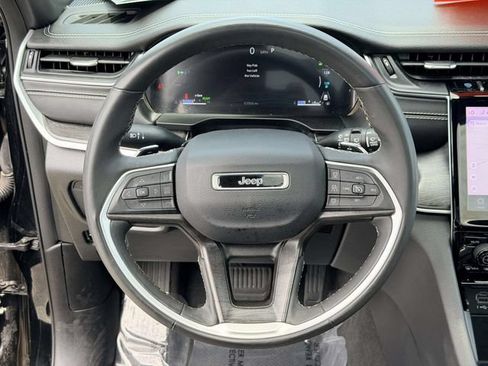 Used 2024 Jeep Grand Cherokee Limited 4xe AWD/4WD image 19