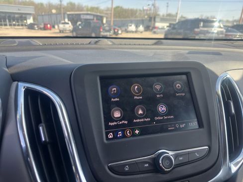 Used 2023 Chevrolet Equinox LS w/ LS Convenience Package image 5