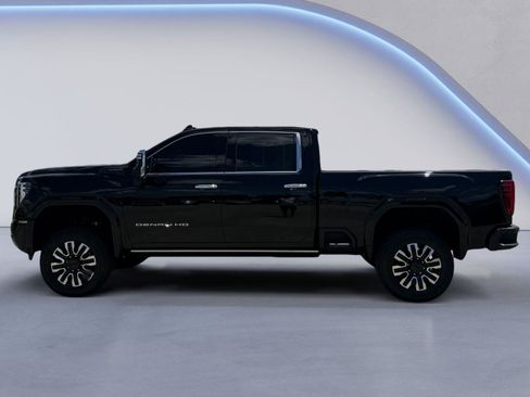 Used 2024 GMC Sierra 2500 Denali Ultimate AWD/4WD image 6