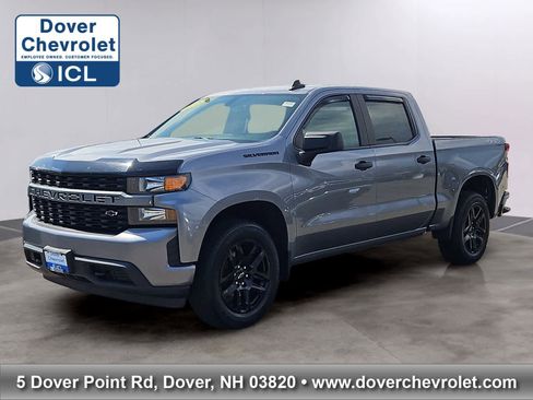 Used 2022 Chevrolet Silverado 1500 Custom w/ LPO, Blackout Package AWD/4WD image 1