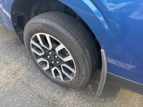 Used 2024 Ford Maverick Lariat AWD/4WD image 8