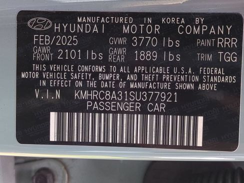 Used 2025 Hyundai Venue SEL FWD image 34