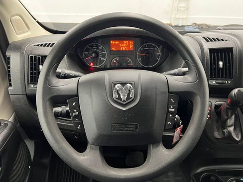 Used 2021 RAM ProMaster 2500 image 14