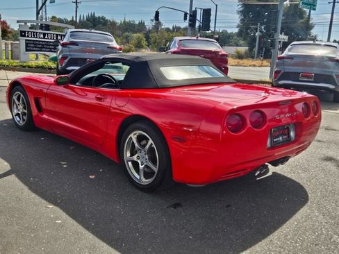Used 2003 Chevrolet Corvette Convertible RWD image 6