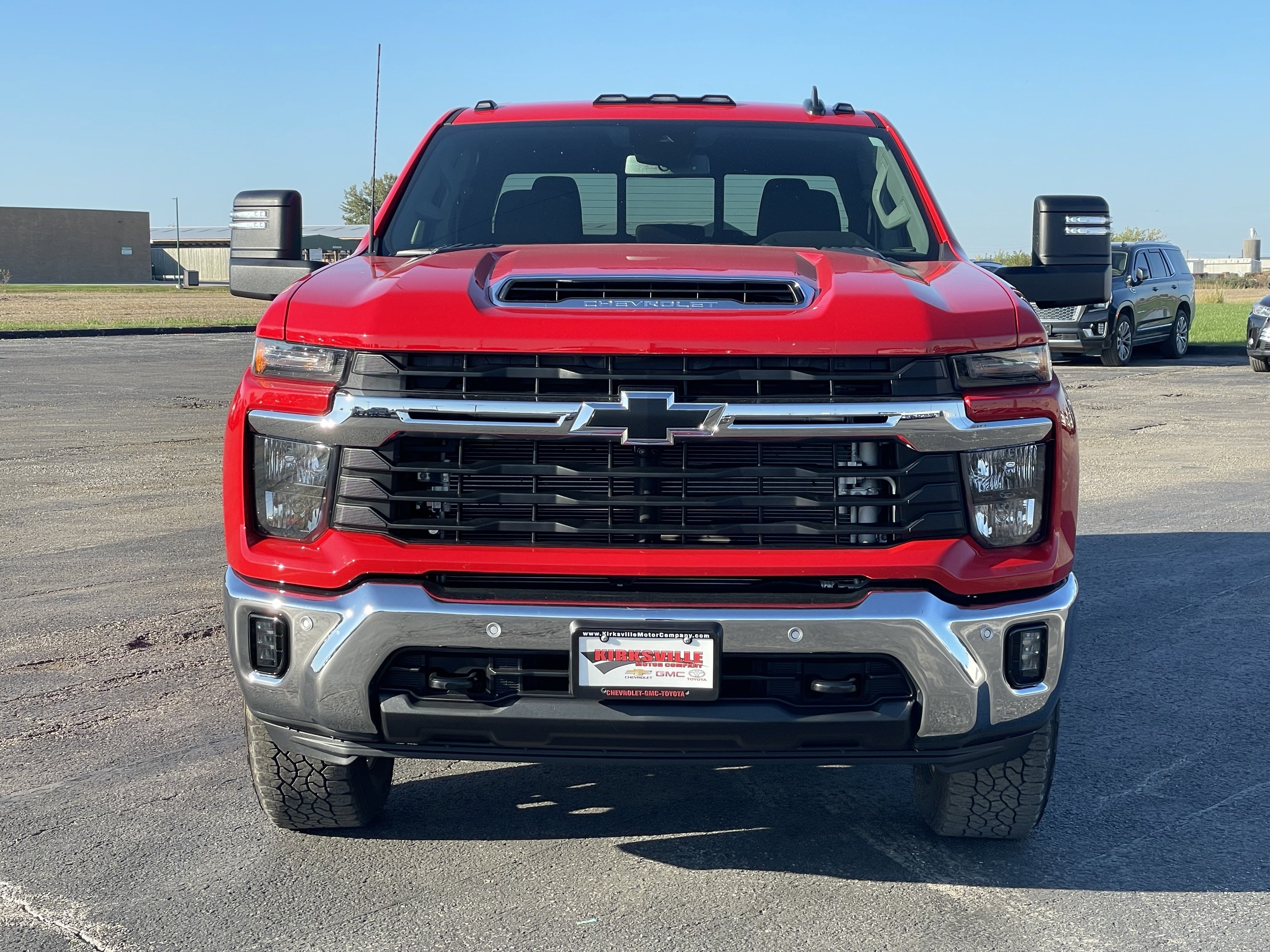 Used 2026 Chevrolet Silverado 3500 LT w/ All Star Edition AWD/4WD image 9