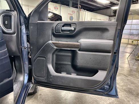 Used 2021 Chevrolet Silverado 1500 RST image 28