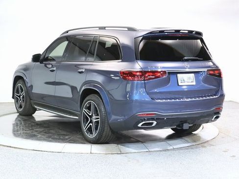Used 2024 Mercedes-Benz GLS 450 4MATIC w/ AMG Line Exterior image 2