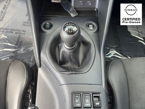 Certified 2024 Nissan Z Performance w/ Floor Mat Package image 29