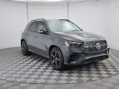 New 2026 Mercedes-Benz GLE 450 4MATIC image 3