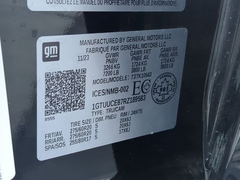 Used 2024 GMC Sierra 1500 Elevation w/ Elevation Premium Package image 37