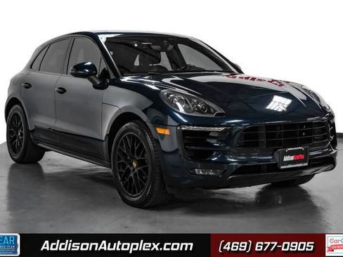 Used 2018 Porsche Macan GTS AWD/4WD image 1