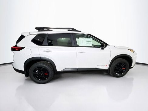 New 2026 Nissan Rogue SV AWD/4WD image 4