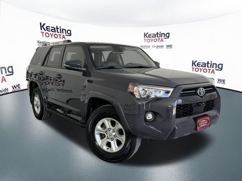 Certified 2024 Toyota 4Runner SR5 Premium w/ Moonroof Package AWD/4WD image 3