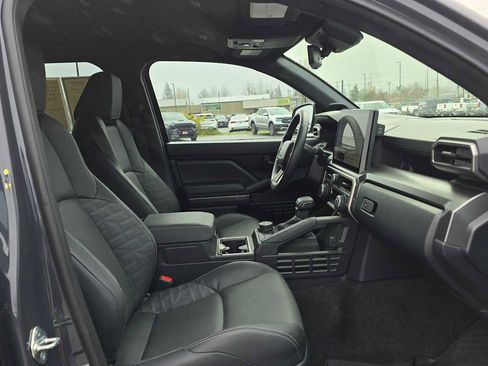 Certified 2025 Toyota 4Runner TRD Off-Road Premium image 13