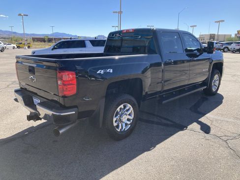 Certified 2019 Chevrolet Silverado 2500 LTZ w/ Duramax Plus Package image 5