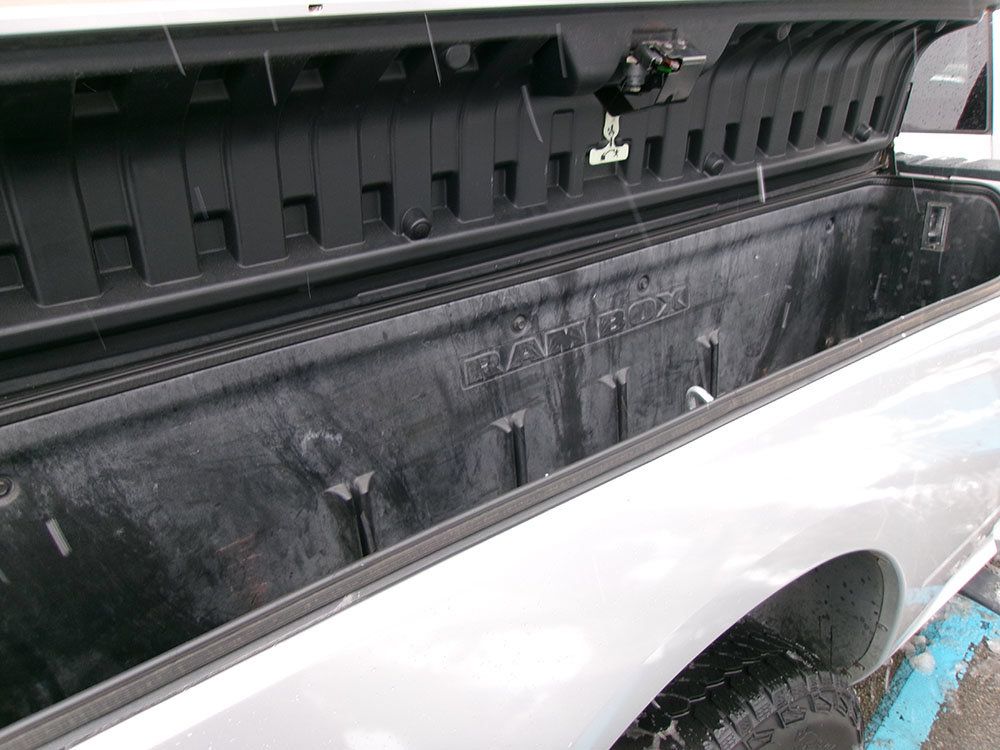 Used 2012 RAM 1500 Classic SLT w/ Popular Equipment Group AWD/4WD image 12