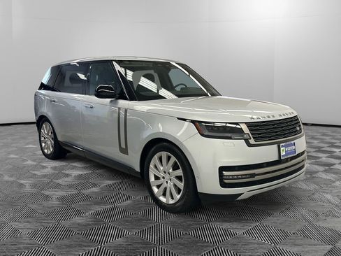 Used 2024 Land Rover Range Rover Long Wheelbase SE AWD/4WD image 7