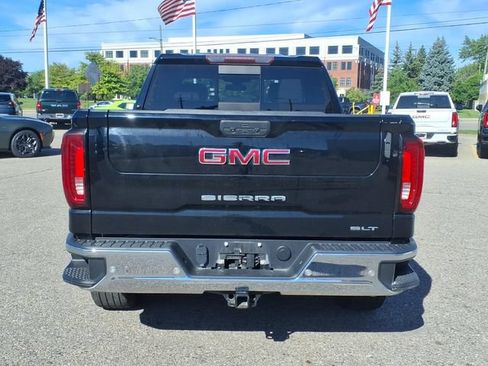 Used 2021 GMC Sierra 1500 SLT w/ SLT Premium Plus Package AWD/4WD image 6