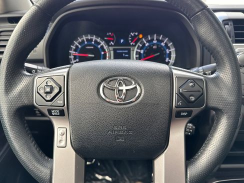 Certified 2019 Toyota 4Runner SR5 Premium image 30