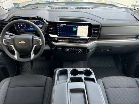 New 2026 Chevrolet Silverado 1500 LT w/ Z71 Off-Road Package AWD/4WD image 21