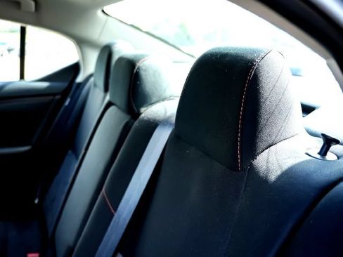 Used 2025 Nissan Sentra SR w/ Midnight Edition FWD image 27