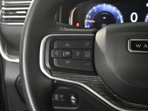 Used 2022 Jeep Wagoneer Series III image 35