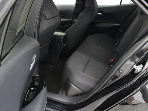 Used 2025 Toyota Corolla SE FWD image 26