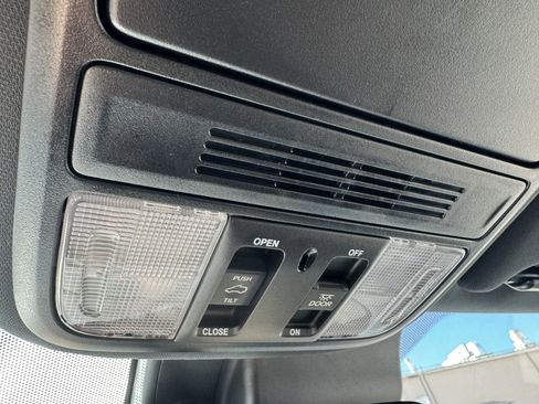 Used 2022 Honda Passport EX-L image 32