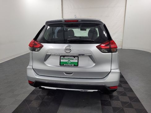 Used 2017 Nissan Rogue S AWD/4WD image 7