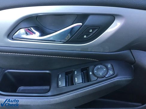 Used 2019 Chevrolet Traverse LT w/ LPO, Floor Liner Package image 29