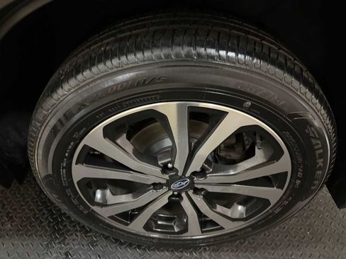 Certified 2023 Subaru Forester Limited image 9