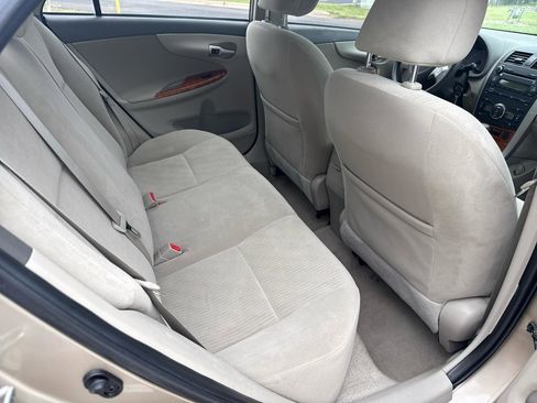 Used 2010 Toyota Corolla FWD image 44