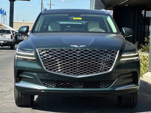 Used 2023 Genesis GV80 3.5T w/ Prestige Matte Package AWD/4WD image 9