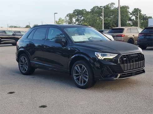 New 2025 Audi Q3 2.0T Premium image 2