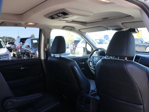 Used 2016 Honda Pilot Touring image 15