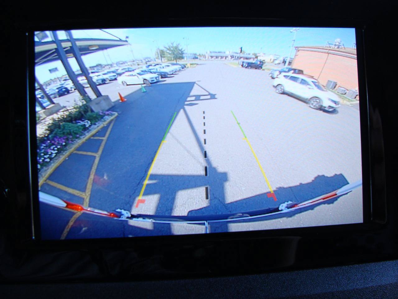 Used 2025 RAM ProMaster 2500 w/ U-Haul Equipment Group FWD image 16