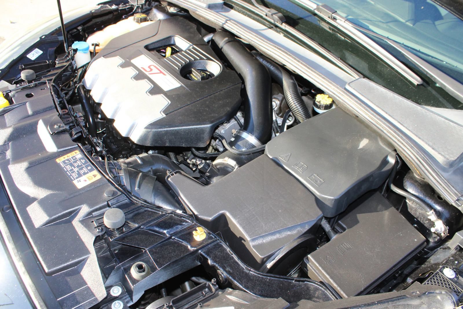 Used 2017 Ford Focus ST FWD image 27