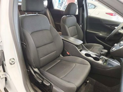 Used 2024 Chevrolet Malibu LT image 13