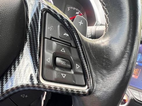 Used 2014 Chevrolet Corvette Stingray Convertible RWD image 18