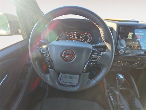 Used 2023 Nissan Frontier PRO-4X w/ Technology Package image 12