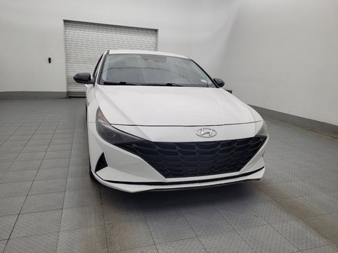 Used 2021 Hyundai Elantra SEL FWD image 14