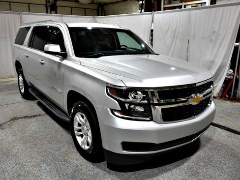 Used 2016 Chevrolet Suburban LT AWD/4WD image 3