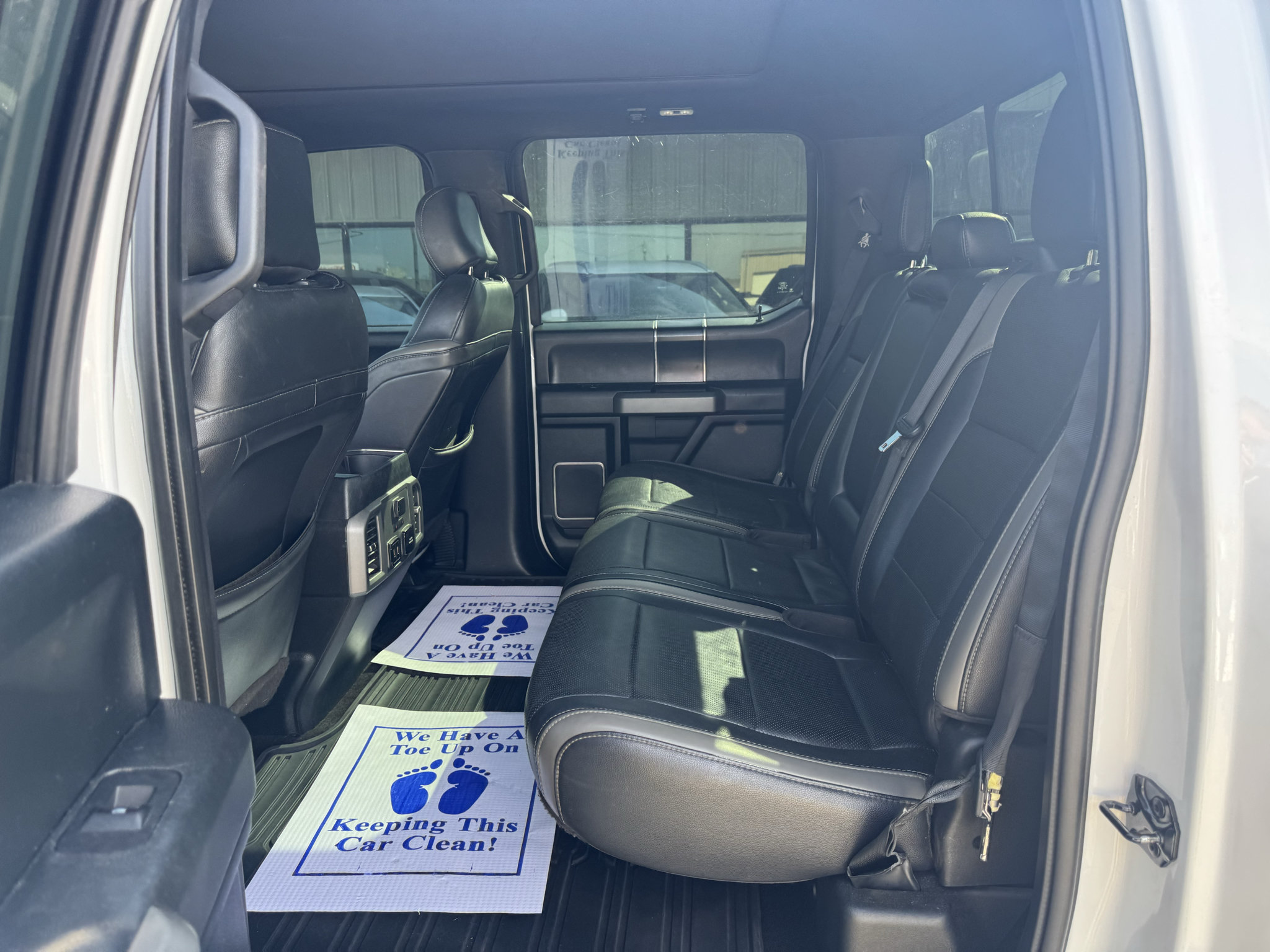 Used 2018 Ford F150 Raptor w/ Equipment Group 802A Luxury AWD/4WD image 22