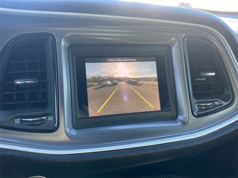 Used 2019 Dodge Challenger SXT image 25