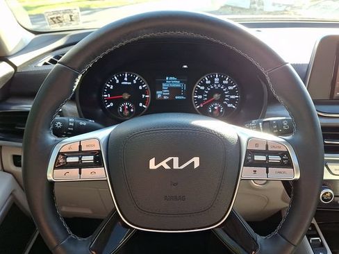 Used 2022 Kia Telluride EX w/ EX Premium Package AWD/4WD image 22