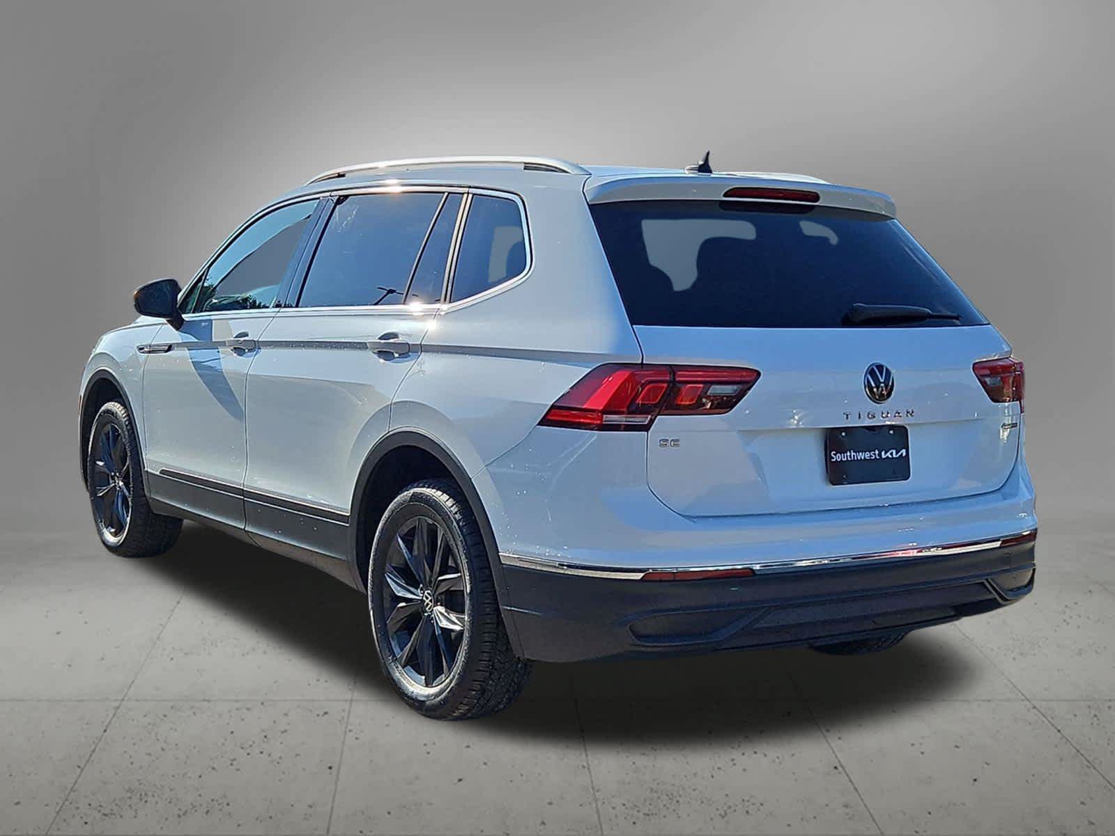 Used 2024 Volkswagen Tiguan SE AWD/4WD image 5
